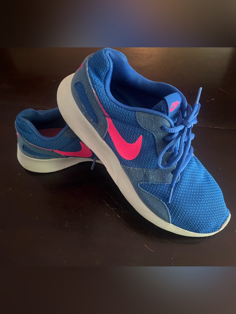 Nike Kaishi Running Shoes Lightweight and excellent condition! Womens 9